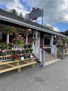 Holmberg Orchards, Gales Ferry CT 